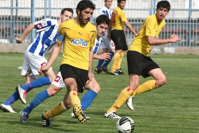 Με το… δεξί στα φιλικά