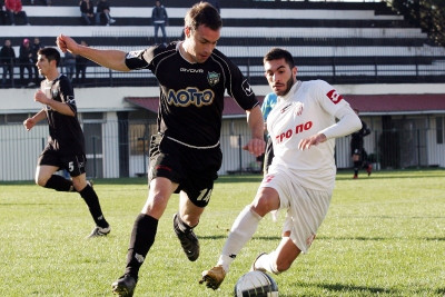 Πήρε Καρούση, κοντά σε Γαλάνη