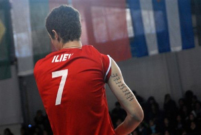 Ένας Βούλγαρος με... αραβικό τατουάζ!