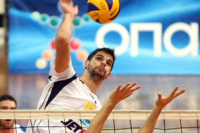 Στο «Πειρατικό» και ο Παπαγγελόπουλος