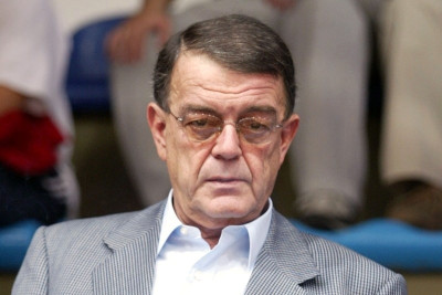Με Κυριακού!