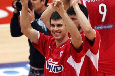 Λήγει η διορία για Έρτσεγκ