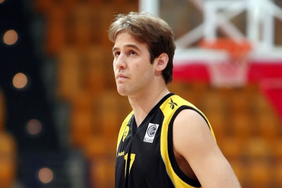 Βεργίνης: «Δύναμή μας ο κόσμος»