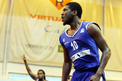 Ερχεται για να δοκιμαστεί ο Σμιθ