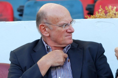 Δεν κατεβαίνει ο Βεντούρης στις εκλογές!