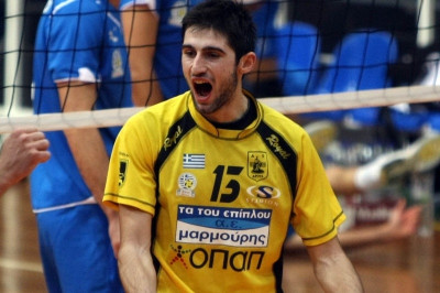 Τακουρίδης: «Πιο δυνατός ο Άρης από πέρυσι»