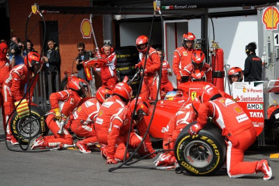 Ο Ντομενικάλι αποκαλύπτει: «Οι Ferrari έχουν προβλήματα»