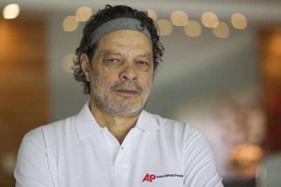 Καλυτερεύει η υγεία του Σόκρατες