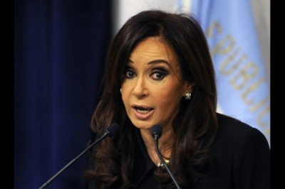 Ελλάδα-Αργεντινή, βίοι αντίθετοι