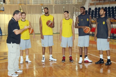 Φιλικό με την Ολίν Εντιρνέ