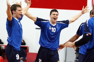 Απολογούνται Ζένια, Ηρακλής Κηφισιάς