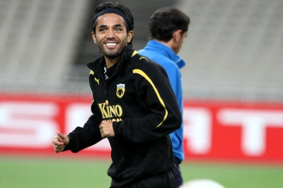 Βάργκας: «Να κατακτήσω τίτλους με την ΑΕΚ»