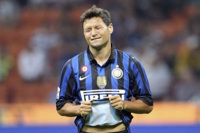 Ζαράτε: «Θέλω να μείνω στην Ίντερ»