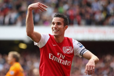 Φαν Πέρσι αντί Τέβεζ στην Σίτι