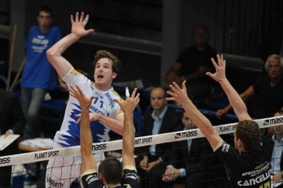 Ήττα για τον Φράγκο απέναντι στον Ούρναουτ