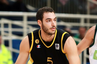 Νοέας: «Να γίνουν κάποιες κινήσεις»