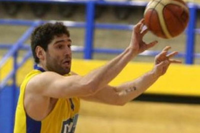 Κοιτάζει Τσιάκο η ΑΕΚ