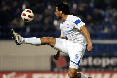 Σενάρια για Δόξα και Περόνε