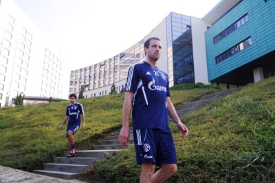 Μέτζελντερ: «Δυνατή φέτος η Σάλκε»