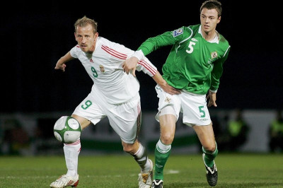 Εκτός ο Έβανς