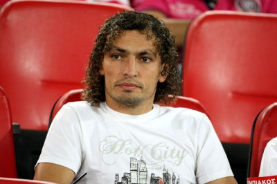 Υπογράφει αυτόγραφα ο Μόνχε