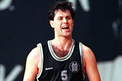 Η επέτειος του (ελληνικού) τριπόντου!