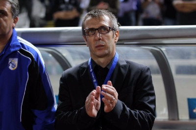 Νίκος Νιόπλιας