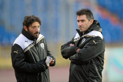 Στην Αγκόλα ο «σβούρας»