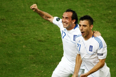 Γκέκας-Γκέκας... βελη-γκέκας! (μια απίθανη πορεία...)