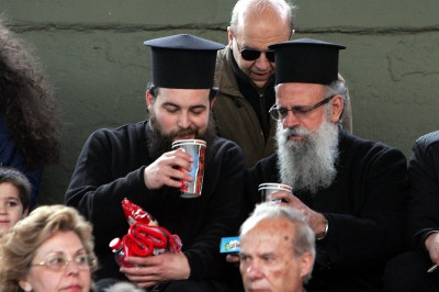 Ο... Θεός να βάλει το χέρι του για την Football League