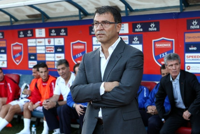 Τάκης Λεμονής