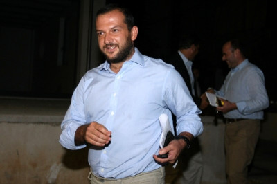 Επαφές Αδαμίδη με τους μετόχους