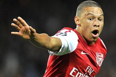 Βενγκέρ: «Πλούσιο ταλέντο ο Τσάμπερλεϊν»