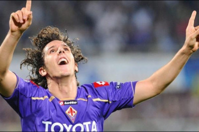 Παραμένει «βιόλα» ο Γιόβετιτς