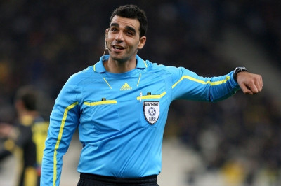 Παράπονα ΑΕΚ για Κωνσταντινέα