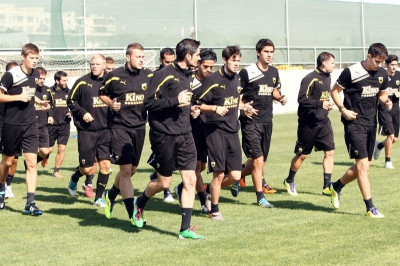 Ίδια διάταξη, άλλα πρόσωπα στην ΑΕΚ