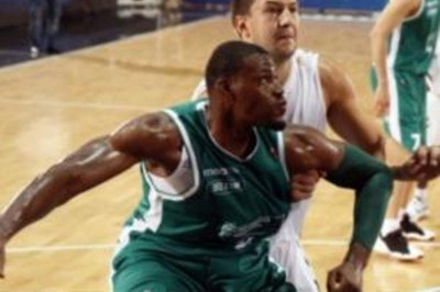 Στην εκπνοή η Μπενετόν