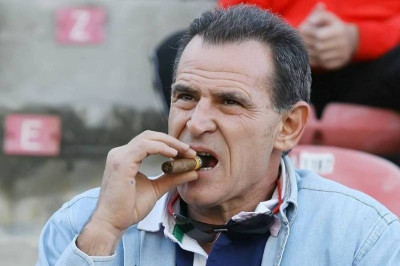 Οταν ο «συγγραφέας» τρέχει με...4Χ4!