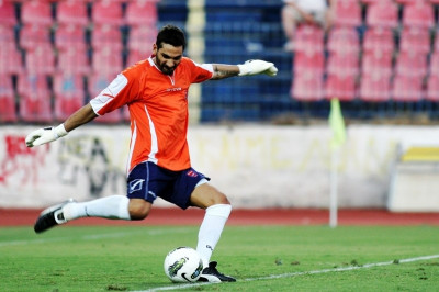 Αμφίβολοι Γιόνσον, Μιλοβάνοβιτς κι «Ελέ»