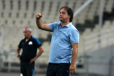 Ντεμόλ: «Ποτέ ξανά με πέντε επιθετικούς»