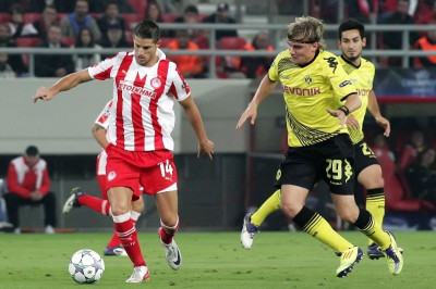 Ο Ολυμπιακός, η… Μέρκελ και η τρόικα!