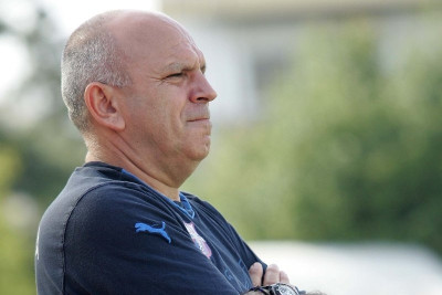 Αρνητική η απάντηση Βαζάκα στα Τρίκαλα