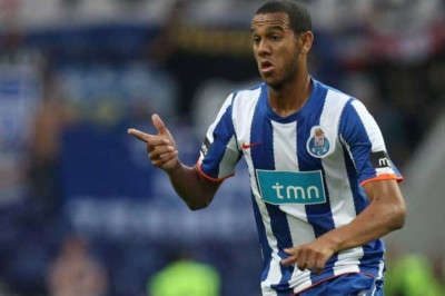 Συνάντηση Πόρτο-Μίλαν για Φερνάντο