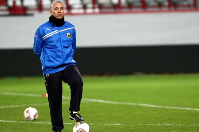 Ματιές Κωστένογλου στην ομάδα Νέων