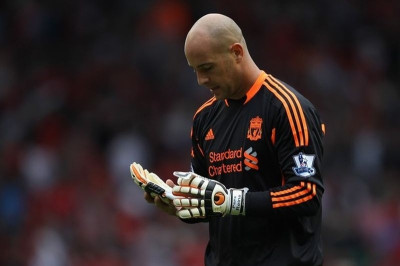 Στην… τσιμπίδα του νόμου ο Ρέινα!