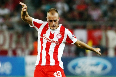 Στο Red Store ο Γέστε