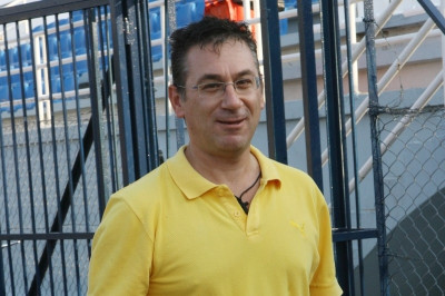 Σταματιάδης: «Να γίνουμε οικογένεια»