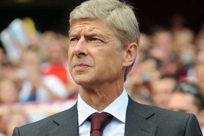 Αμφιβολίες Βενγκέρ για UEFA