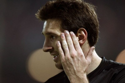 Στηρίζει Μέσι ο Φάμπρεγας