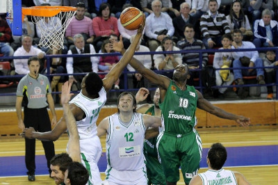 Φλάουερς: «Ευχαριστούμε τον κόσμο»